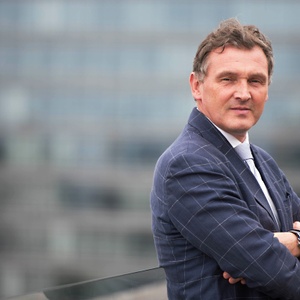 Karl Vanlouwe (N-VA), Vlaams volksvertegenwoordiger en deelstaatsenator